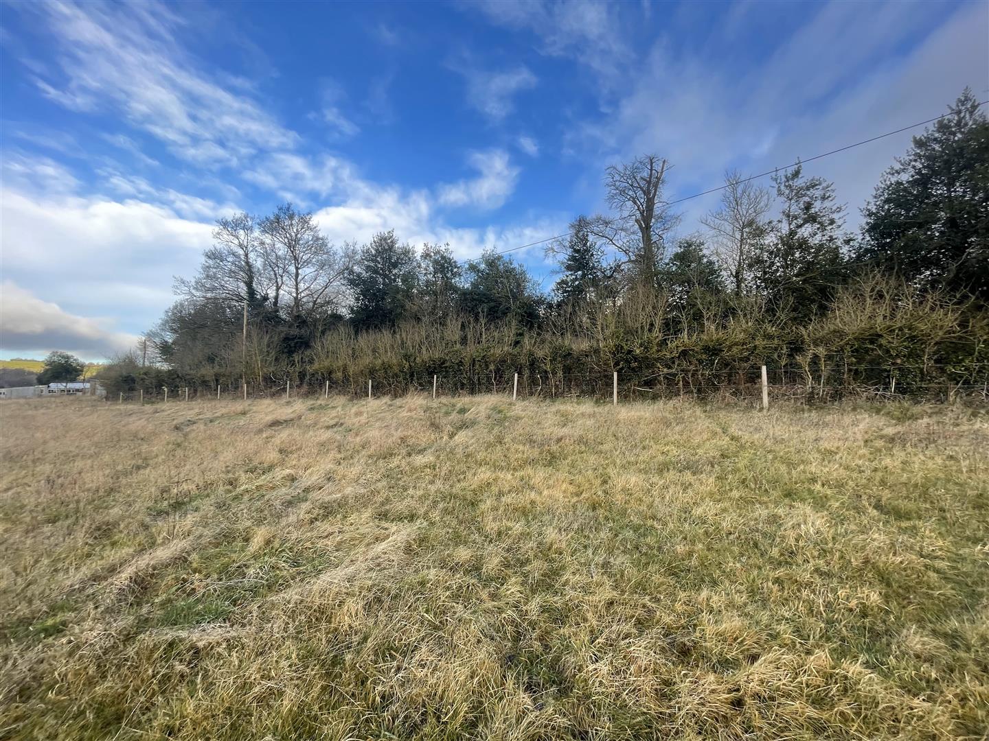 3.12 acres of Equestrian Land and Stable, Drakelow Lane, Kidderminster
